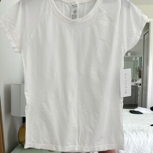 Athleta momentum seamless tee